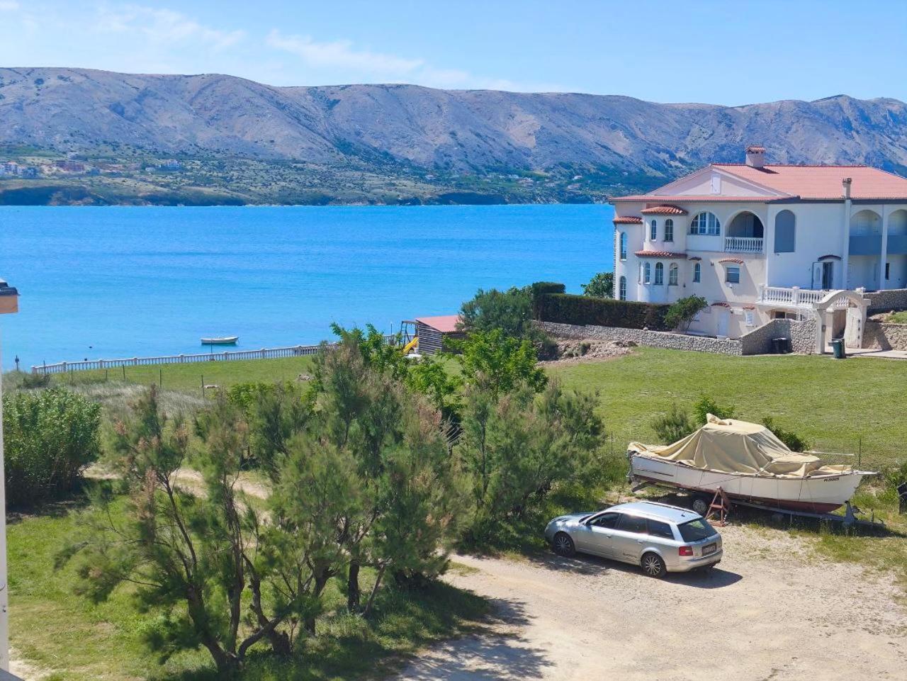 Tonino Apartments Паг Экстерьер фото